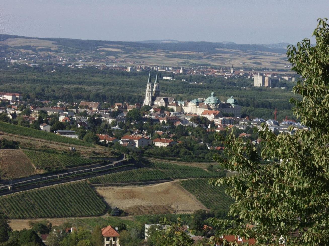 Hotel Pension Alte Muehle Klosterneuburg Buitenkant foto