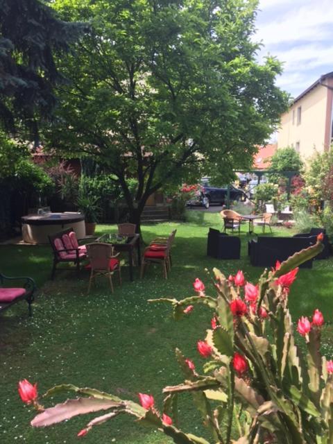 Hotel Pension Alte Muehle Klosterneuburg Buitenkant foto